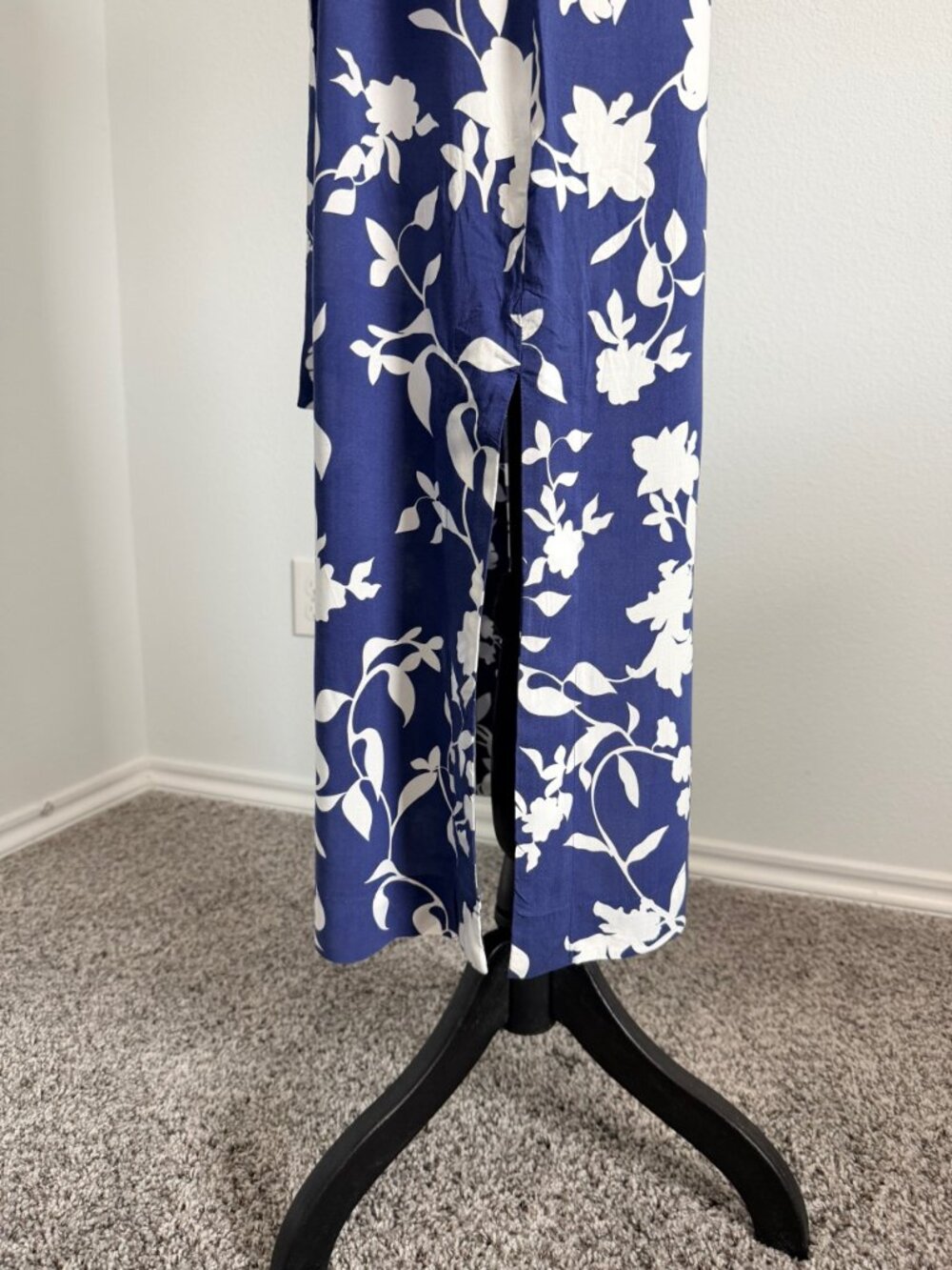 Seafolly Australia Sleeveless V-Neck Blue/White Floral Belted Midi Dress Size S. - Picture 6 of 9